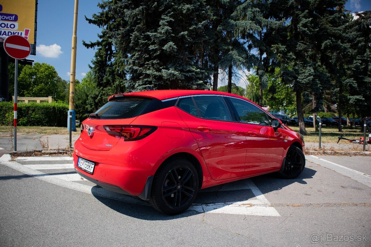 Opel Astra 1.4 Turbo - 4