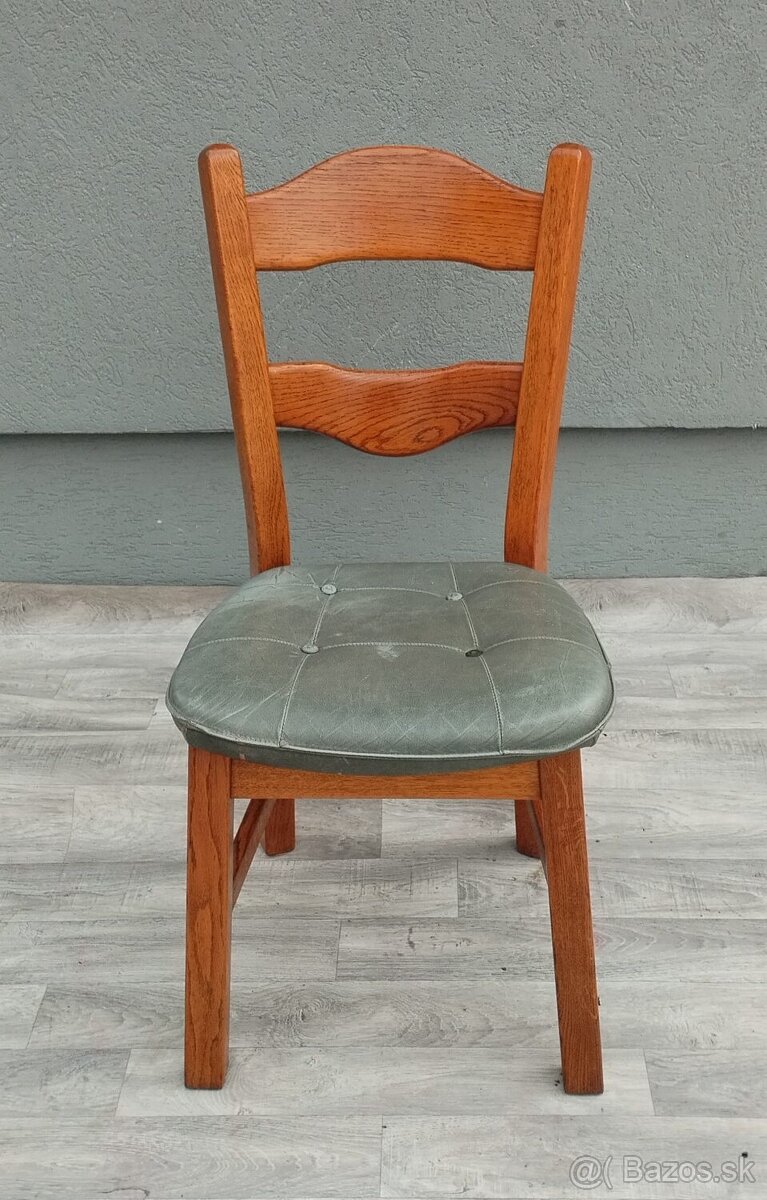 Set masívnych stoličiek – ( 4 KS ). - 4