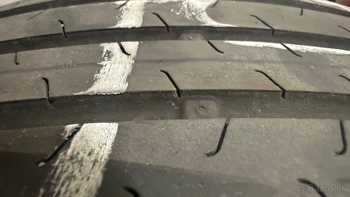 P: Letne pneu Continental 235/55/18 V XL - 4