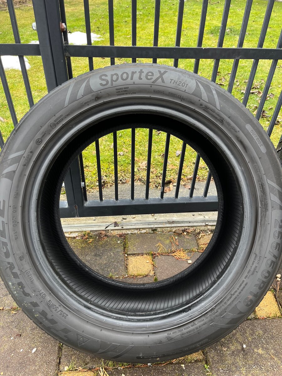 255/50R19 TRIANGLE - 4