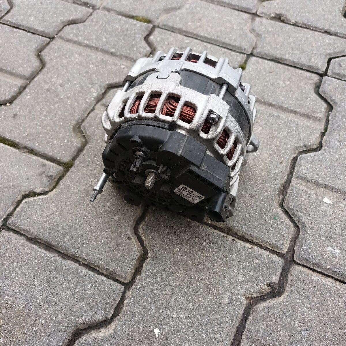 Predám nový alternator original VW 140A 04E903023J - 4