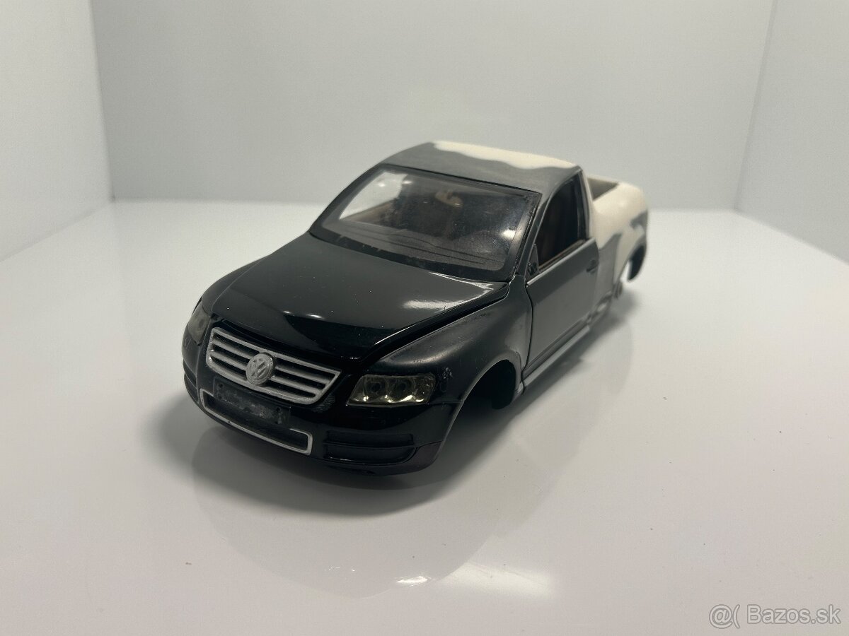 Modely aut 1:18 na diely/prerábku - 4
