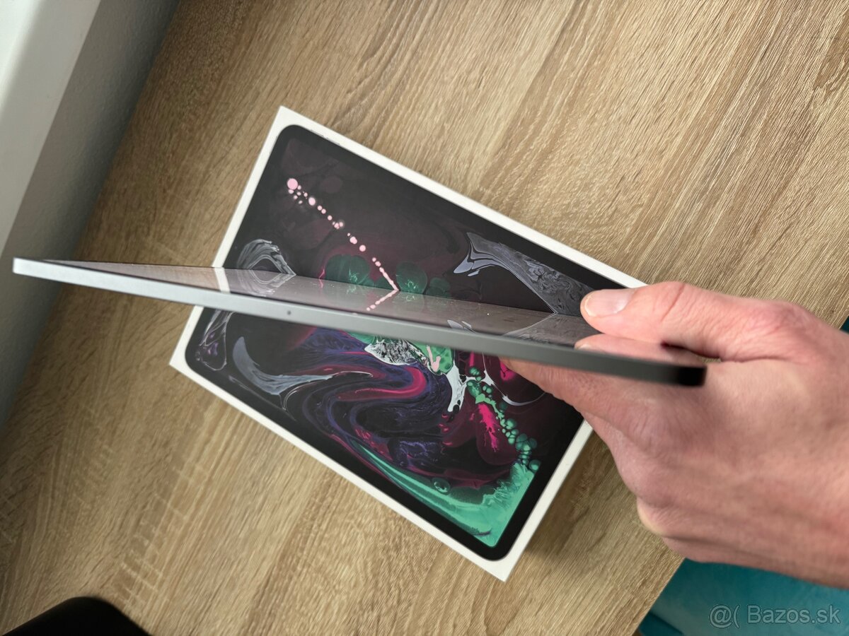 Apple iPad Pro 11 64Gb (2018) - 4