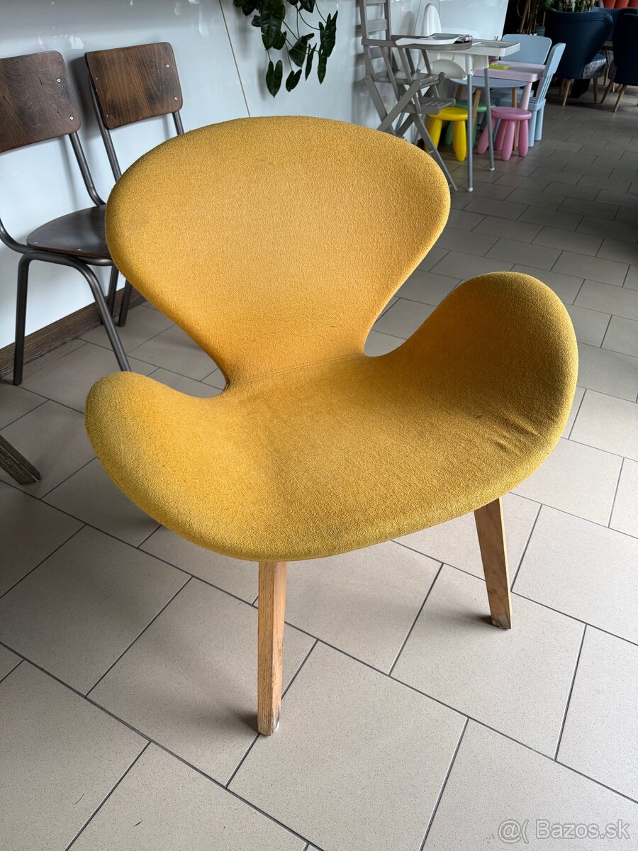 Stoličky/kreslá - 4