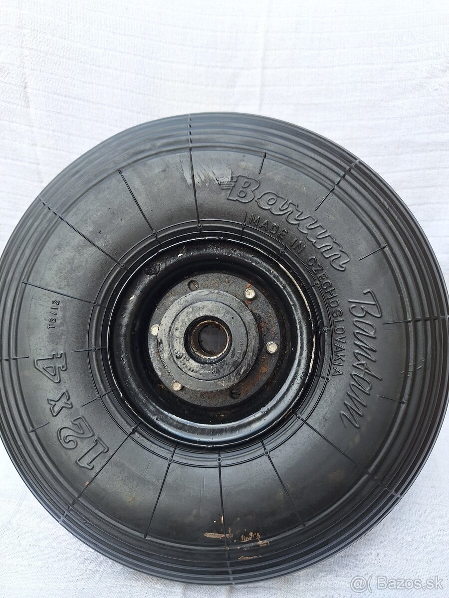 PNEU JAWA PAV 40, 41 - 4