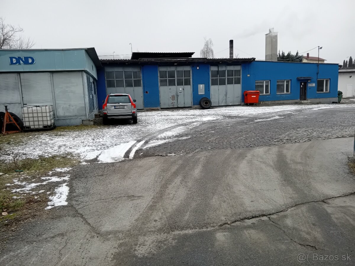 Na predaj prevádzkové priestory DND Kriváň - 4
