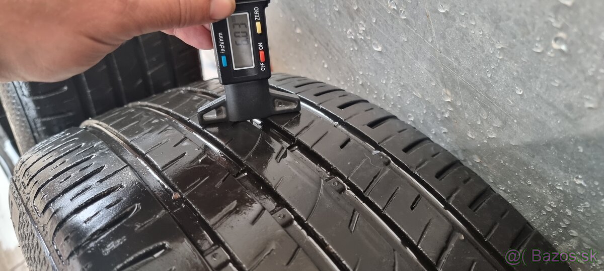 Predám 2xletné pneumatiky Barum 215/45 r17,dezent 6mm - 4