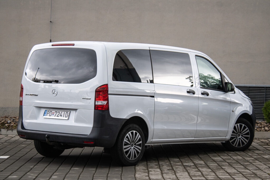 Mercedes Benz Vito 114 CDI – 9-miestne - 4