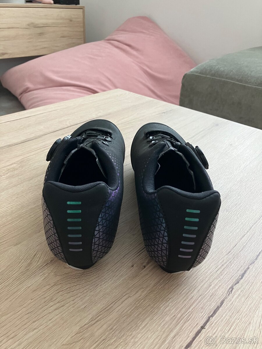 Dámske tretry veľ.41 - 4