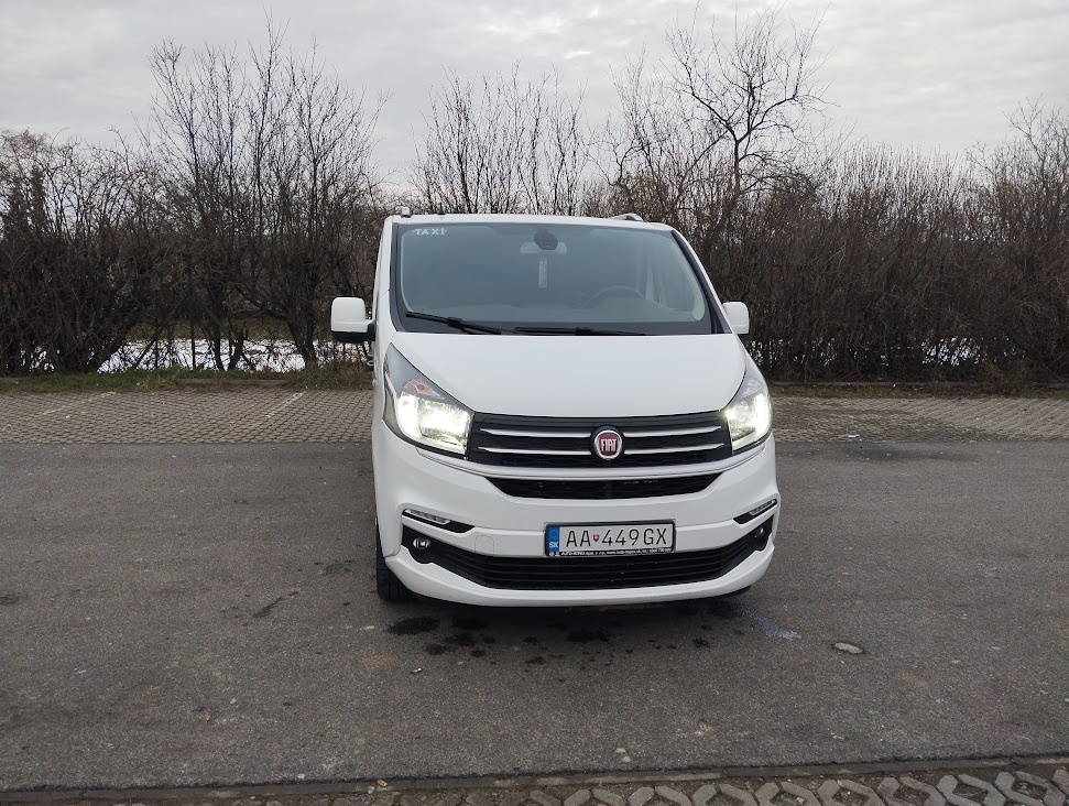 9-miestny minibus prenájom - 4