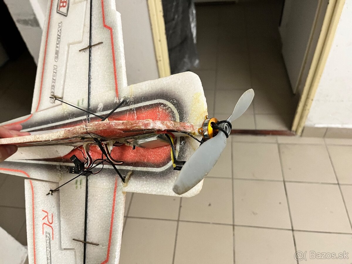 Predám RC akrobatické modely lietadiel - 4