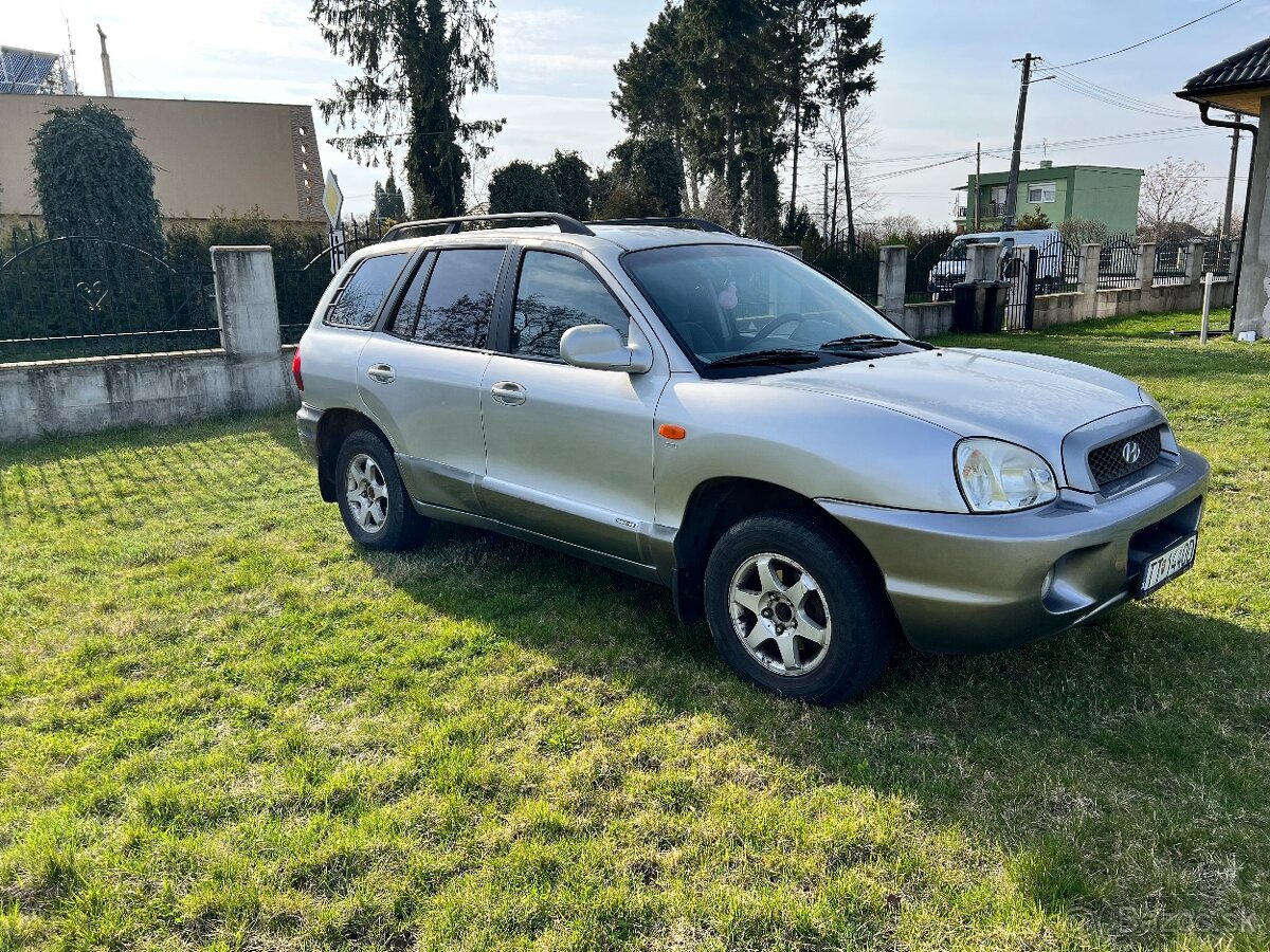 Hyundai Santa FE - 4