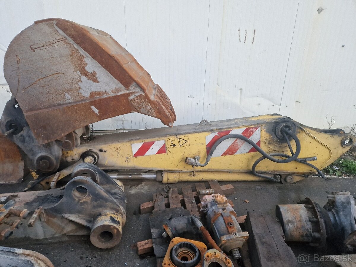 NEW HOLLAND MH 5,6 ramena, napravy, kardan - 4