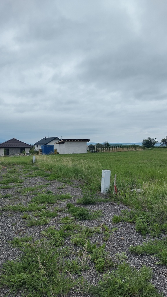 POZEMOK O VÝMERE 877 m2 vo VYŠNEJ KAMENICI - 4