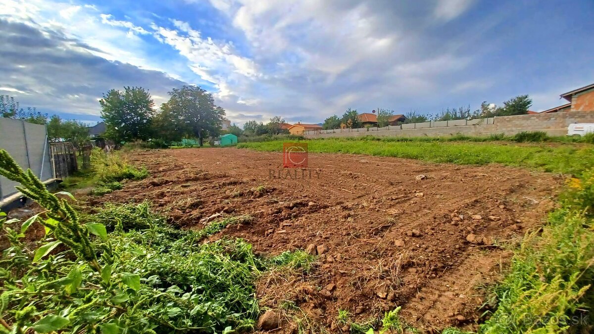 NA PREDAJ stavebné pozemky Jelenec - 4