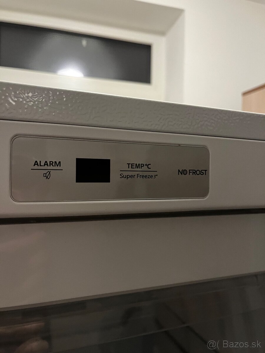 Mraziak philco 194L - 4