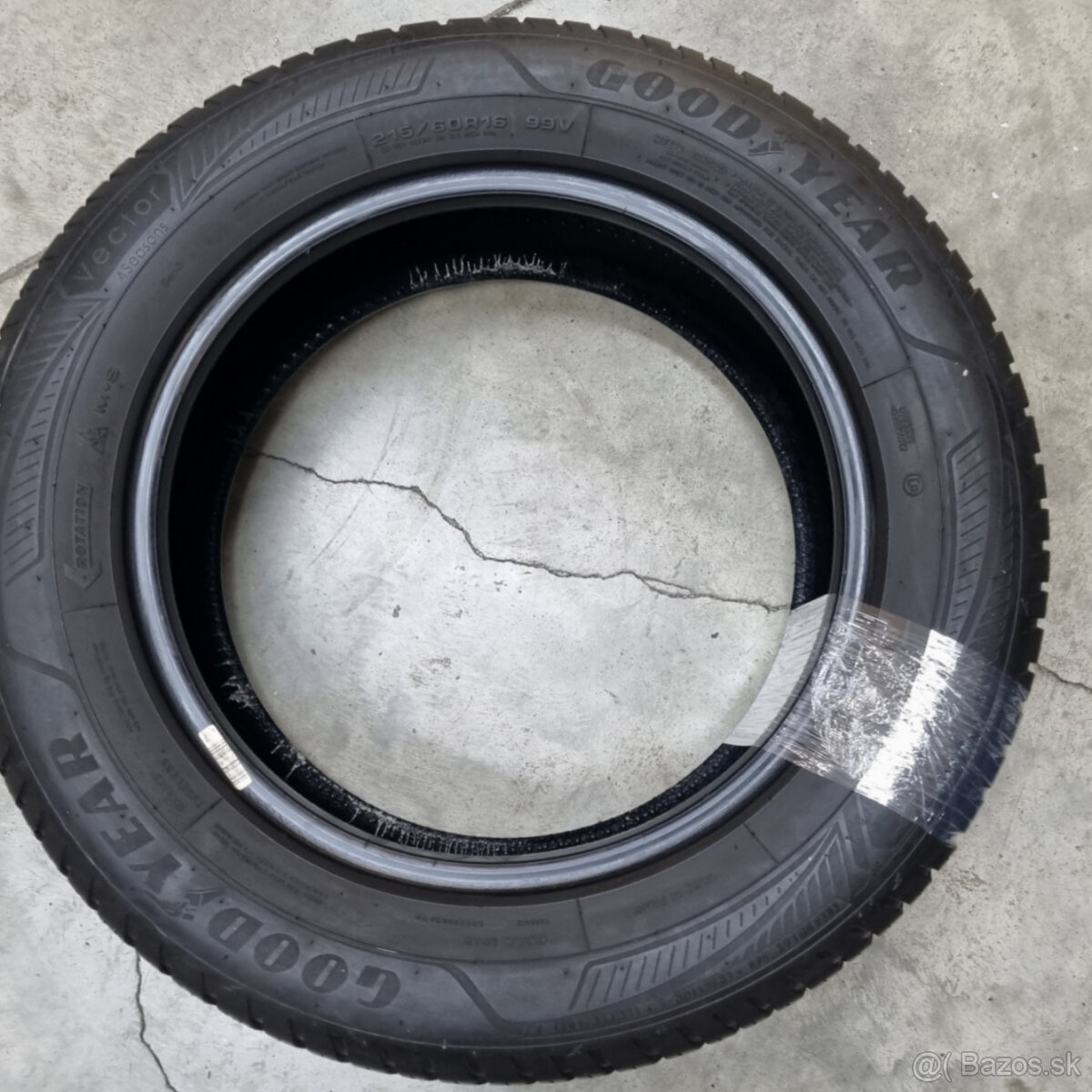 Zimné pneumatiky 215/60 R16 GOODYEAR - 4