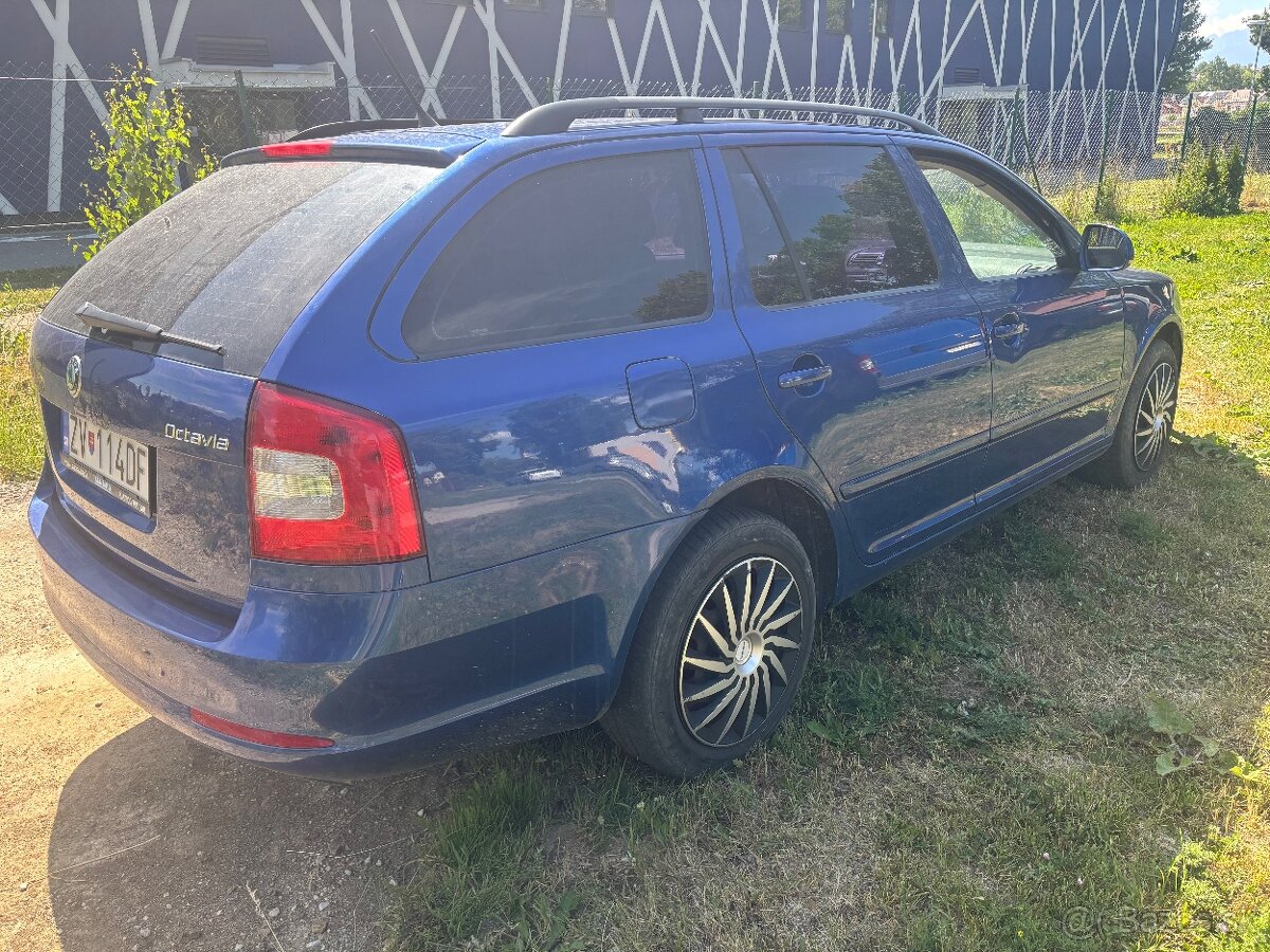 Škoda Octavia kombi 1.6 TDI - 4