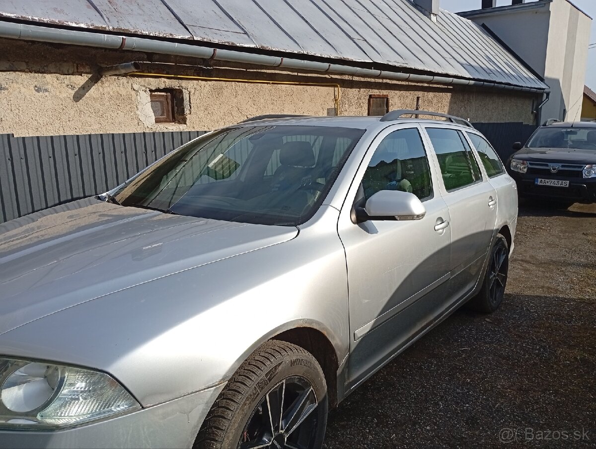 Škoda Octavia RS 2.0 - 4