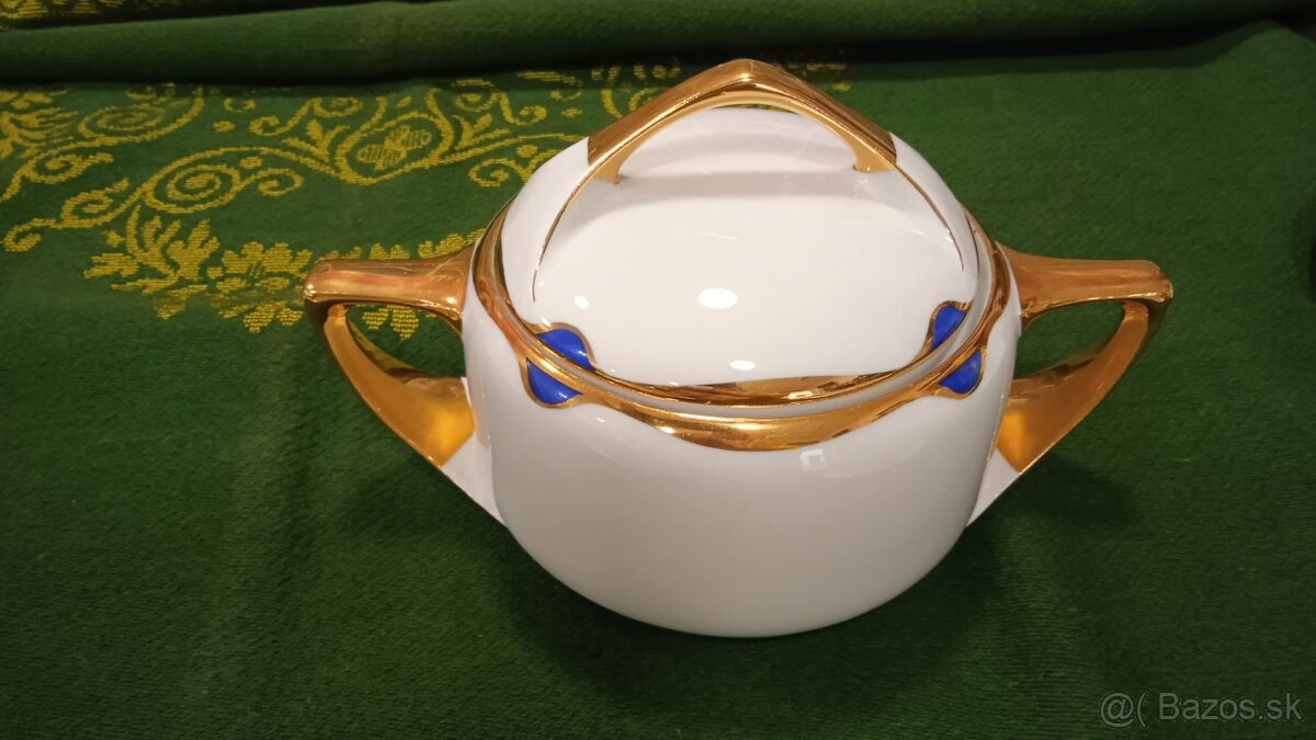 KRÁSNÁ ELEGANTNÍ KÁVOVÁ SOUPRAVA - 4