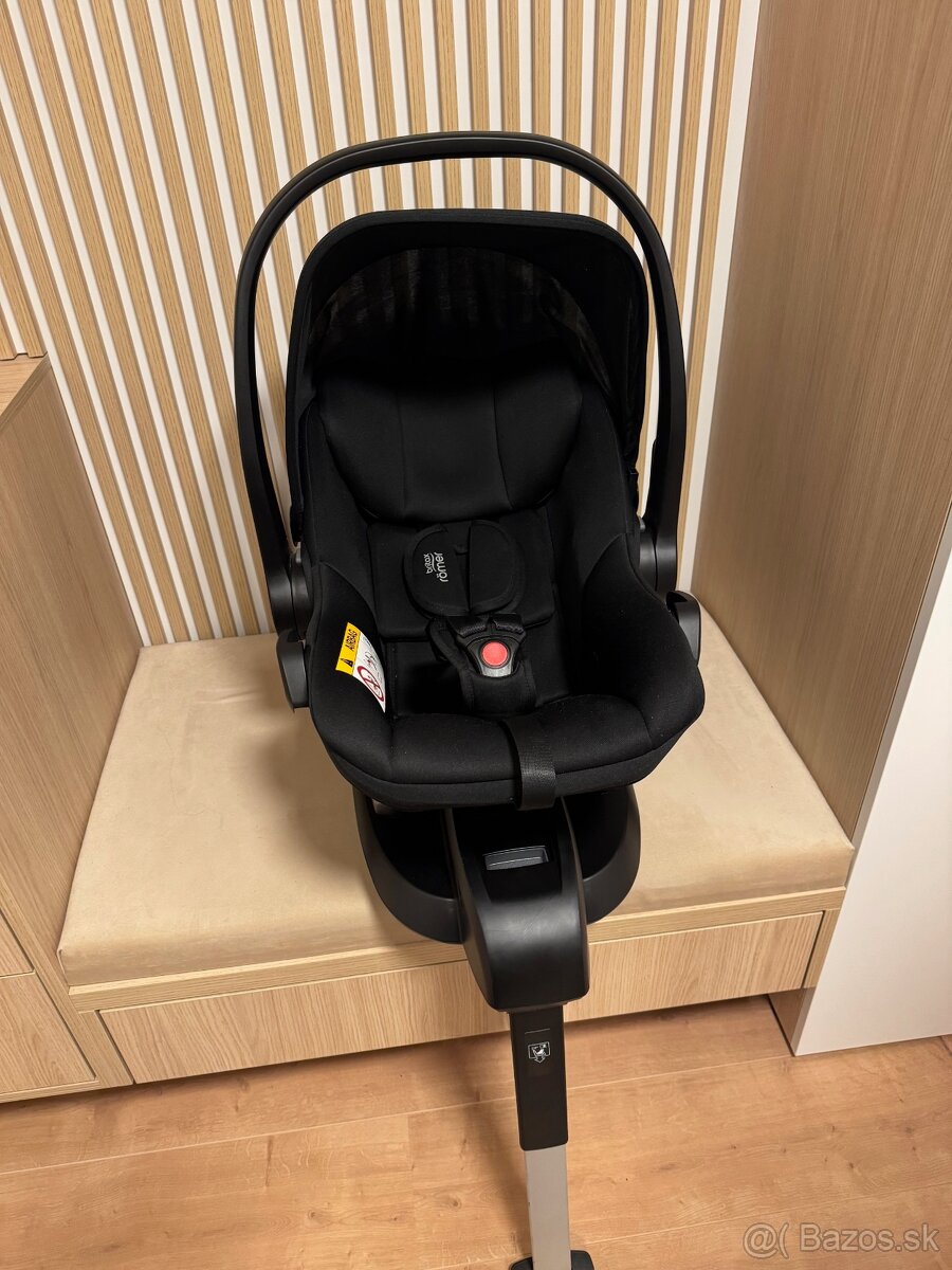 BRITAX RÖMER Autosedačka Baby-Safe Core (0-13 kg) Space Blac - 4
