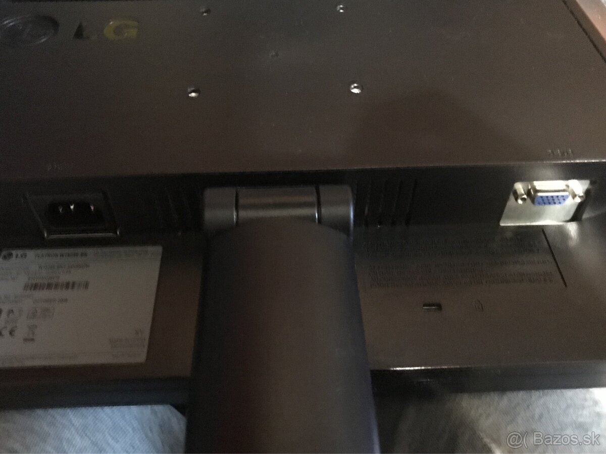 Monitor LG flatron w1934-BN - 4