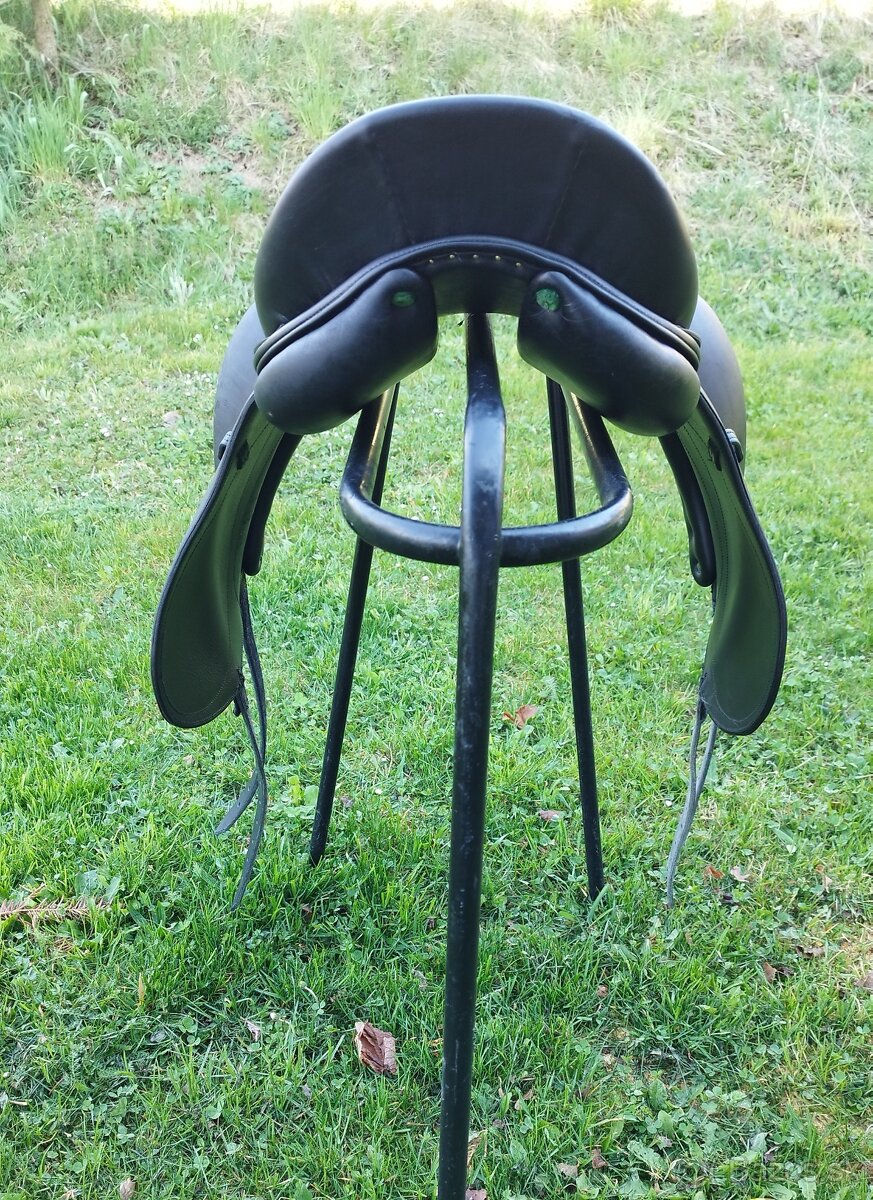 DEVOUCOUX MAKILA S - 4