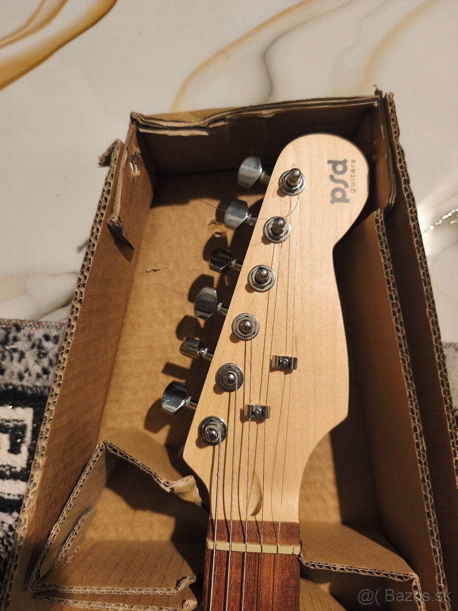 Mam na predaj gitara a basu a bicie - 4