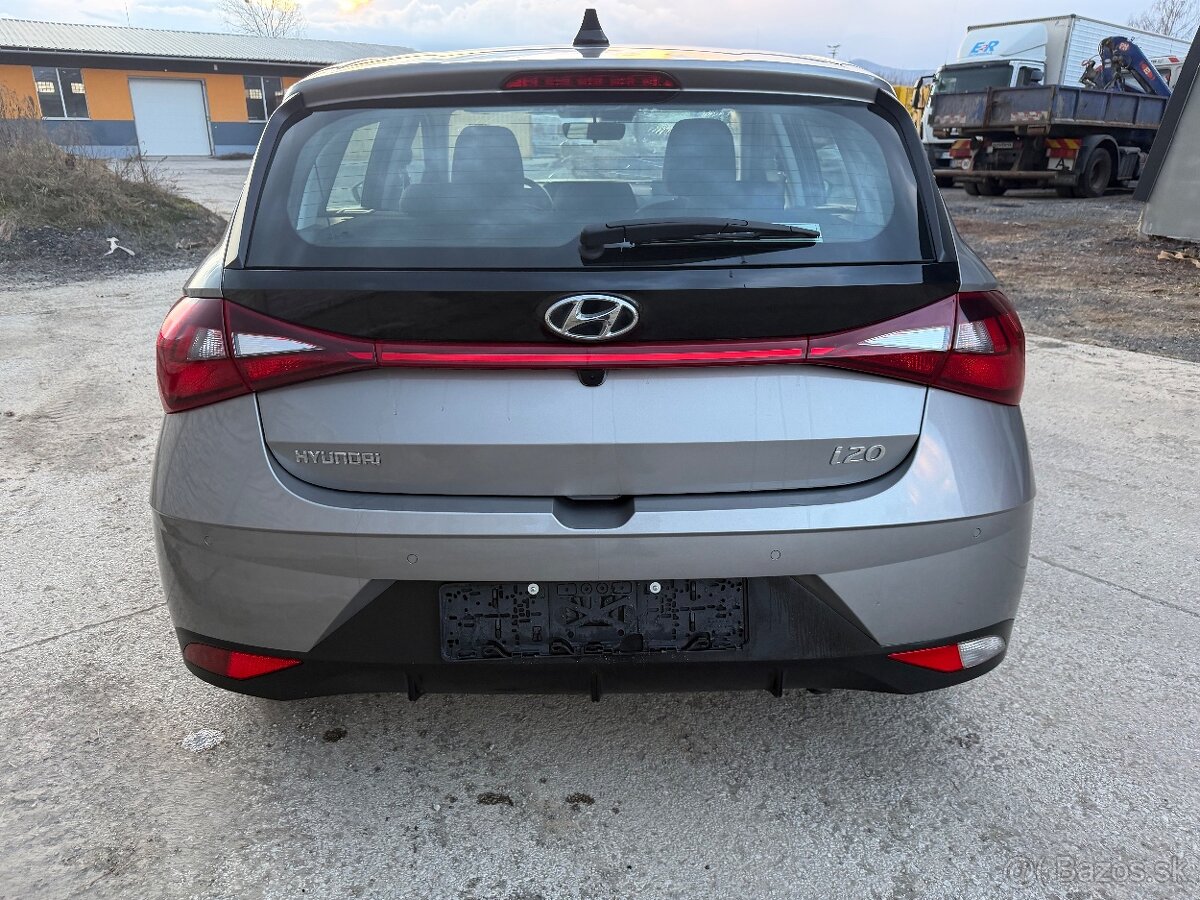 Hyundai i20 1,2 - 4