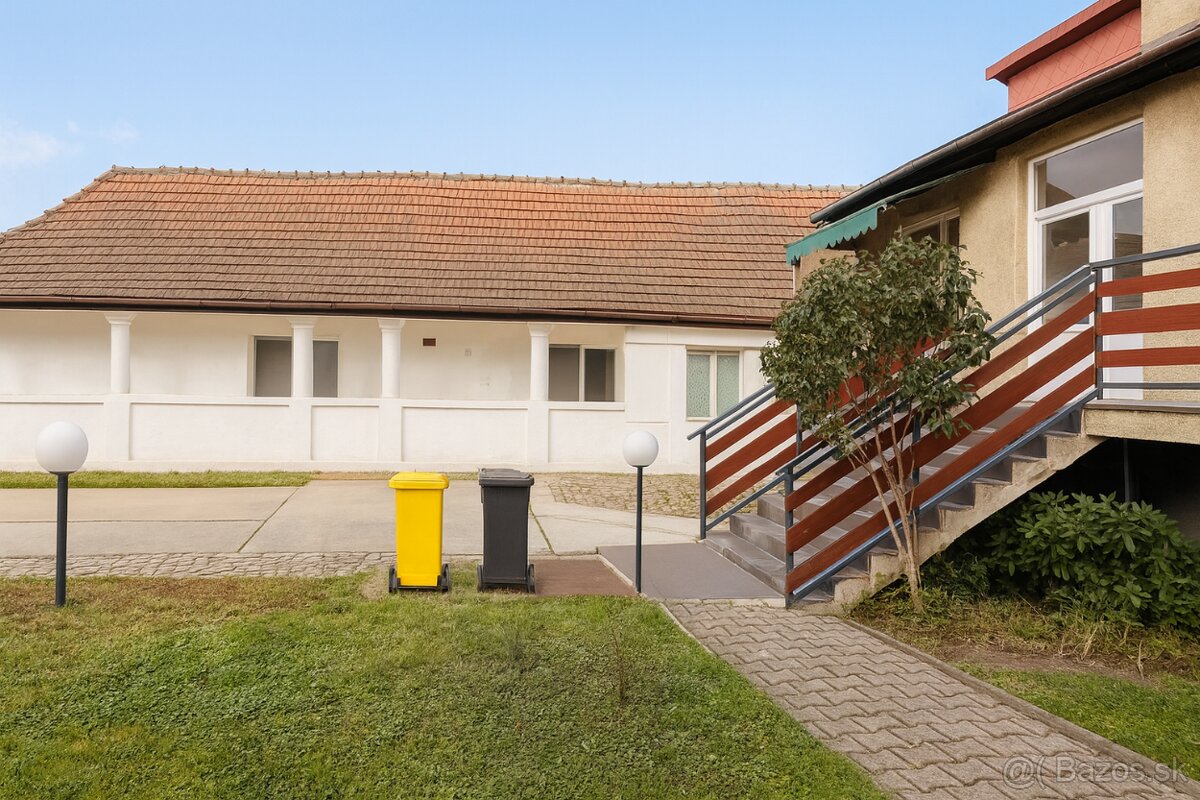 Priestranný rodinný dom s veľkým pozemkom – Košice - Krásna - 4