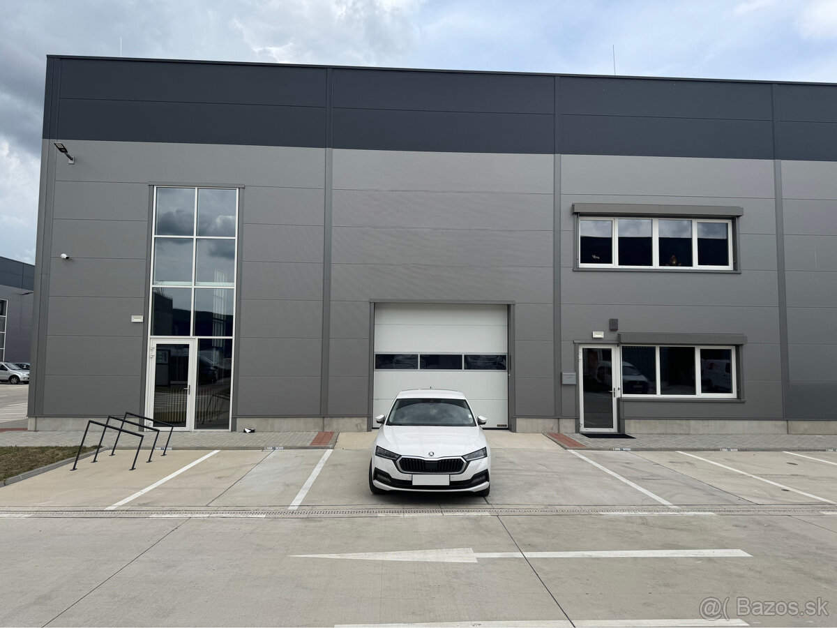 Prenájom rožného obchodno-skladového priestoru 421 m² s kanc - 4