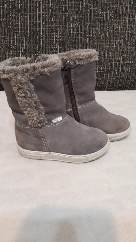 Čižmy a prechodné topánky v.23 - 4