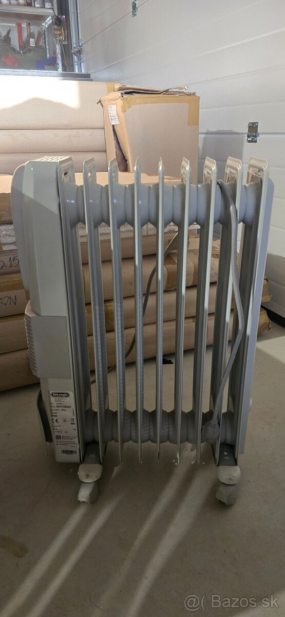 Elektr. radiátor De Longhi 2 kusy- výborný stav - 4