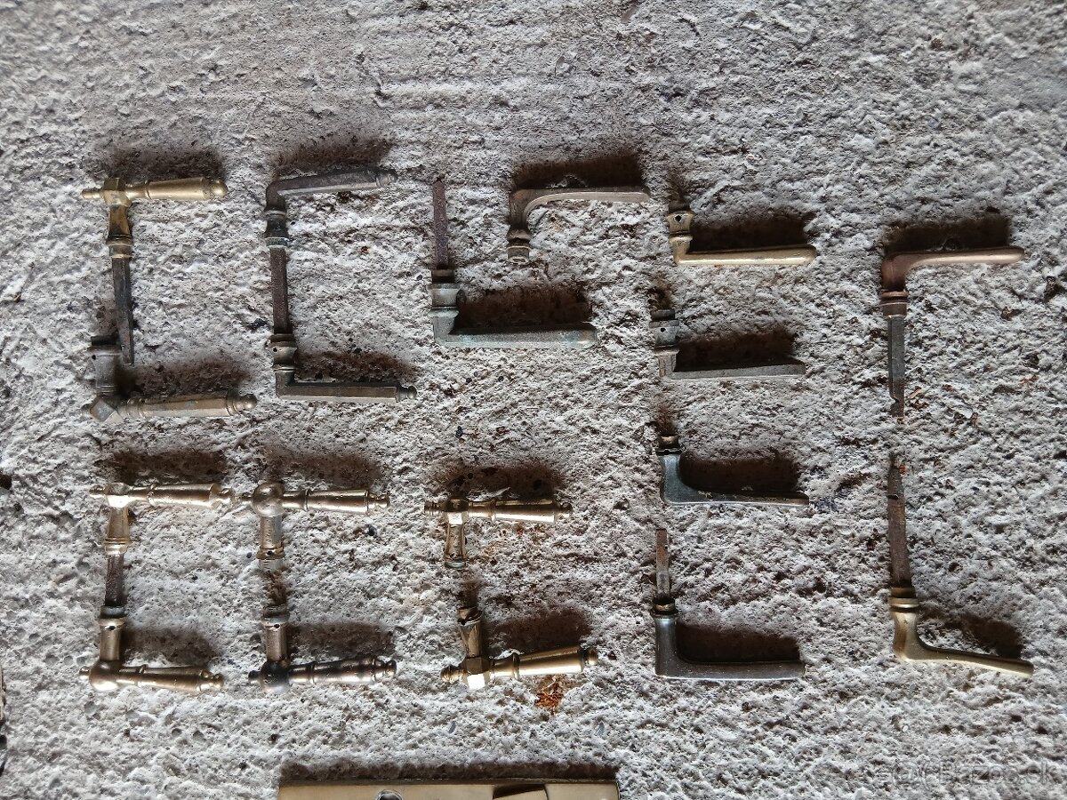 Predam mosadzne kľučky - 4