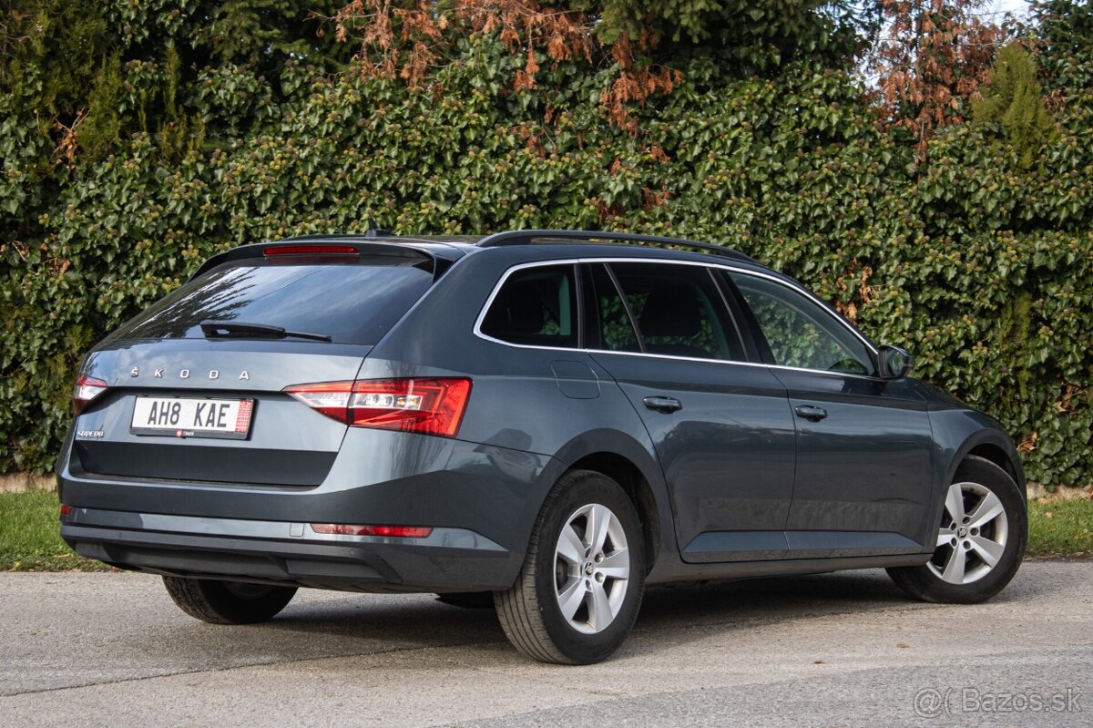 Škoda Superb Combi 2.0 TDI DSG - 4