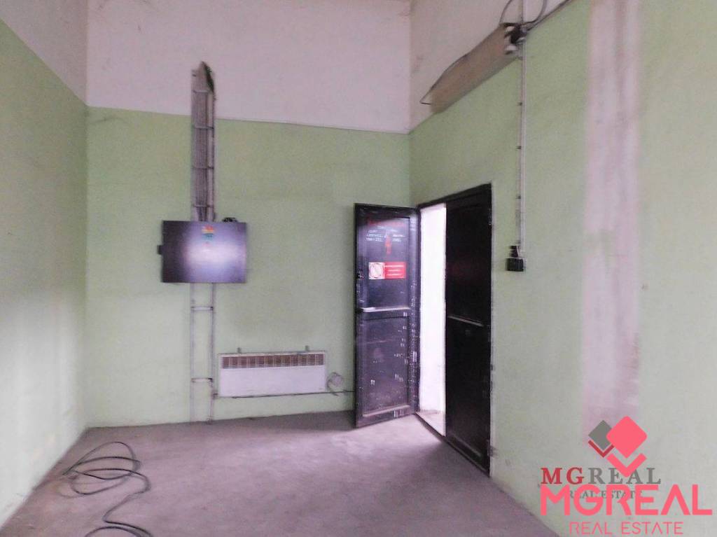 Na prenájom 1700 m2 výrobno-skladové priestory v Trnave - 4