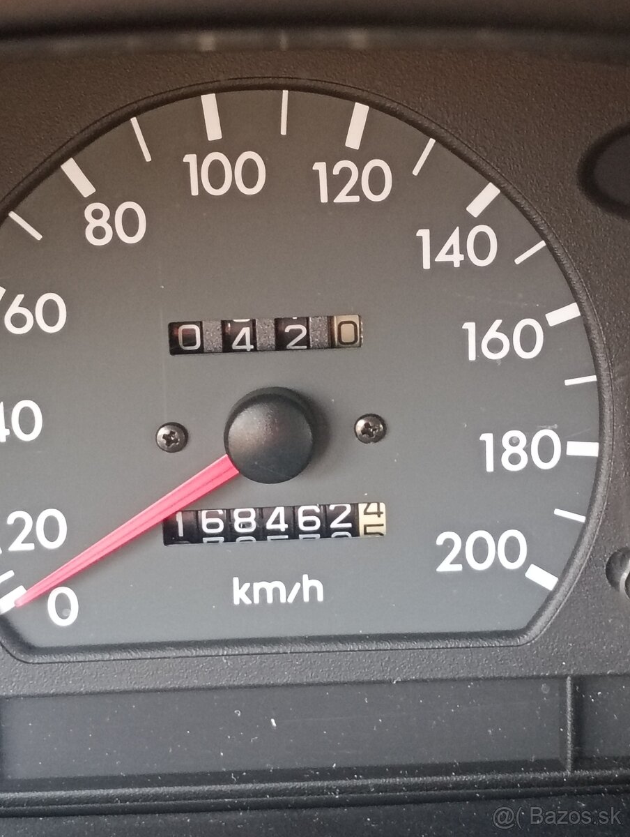 Hyundai accent 1.3 - 4