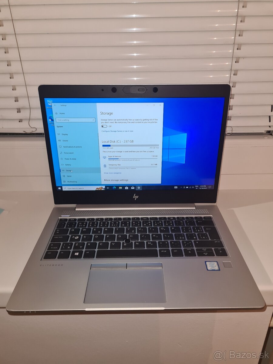 HP EliteBook 830 notebook - 4
