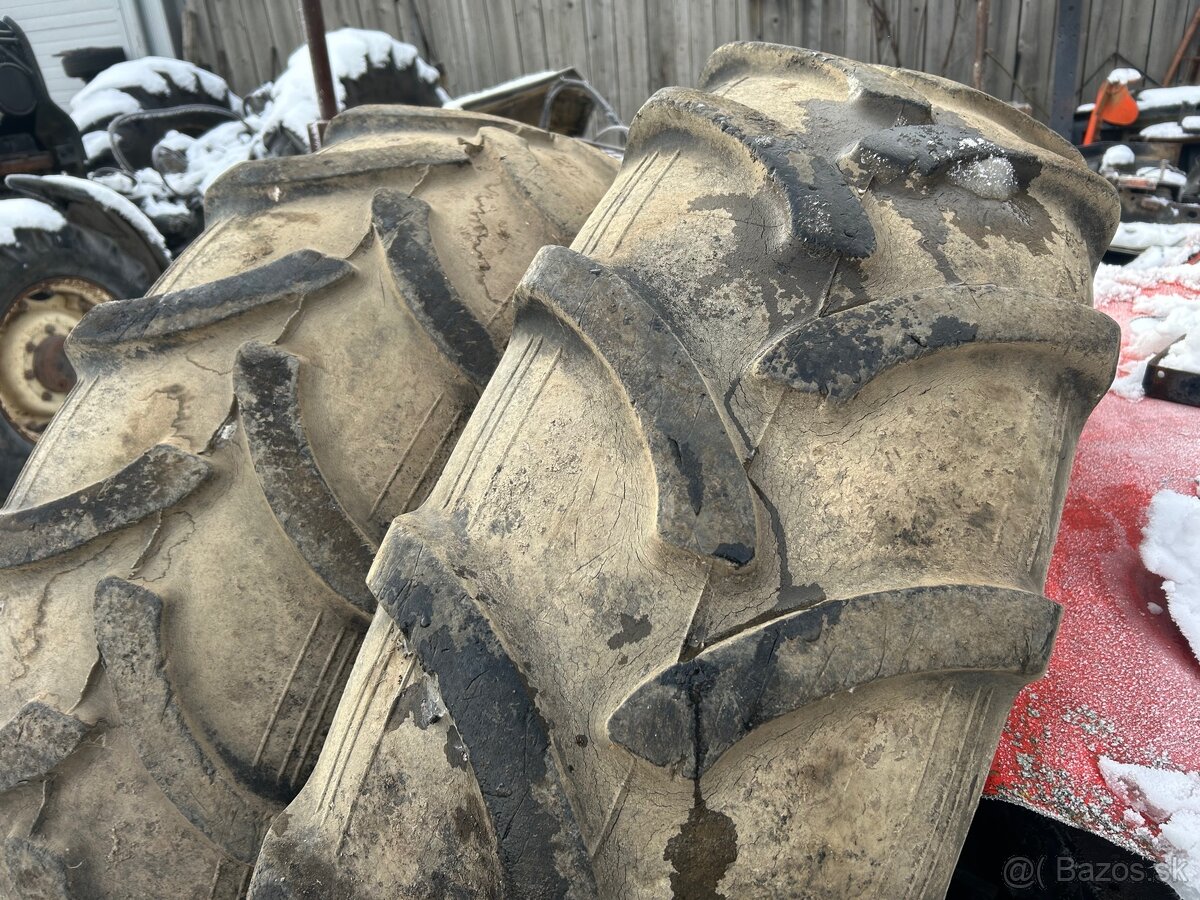 Predám kolesá 16,9-28 na Zetor major - 4