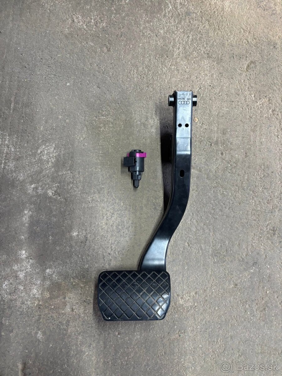 Audi a6c6 plynový/brzdový pedál - 4