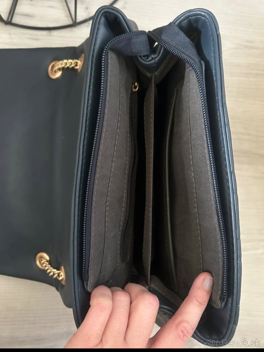 Tmavomodrá kavelka - 4