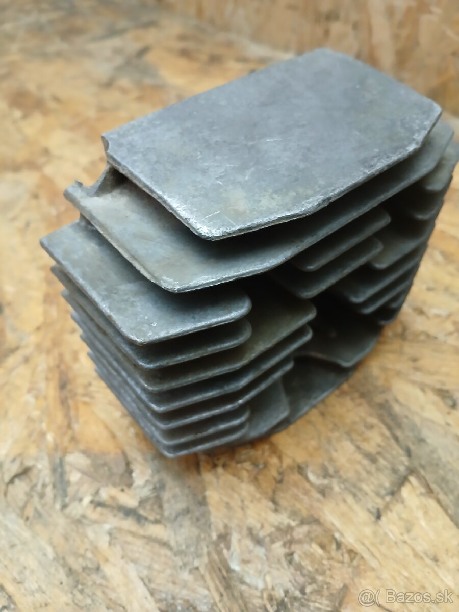 Babetta 210 hlava valca - 4