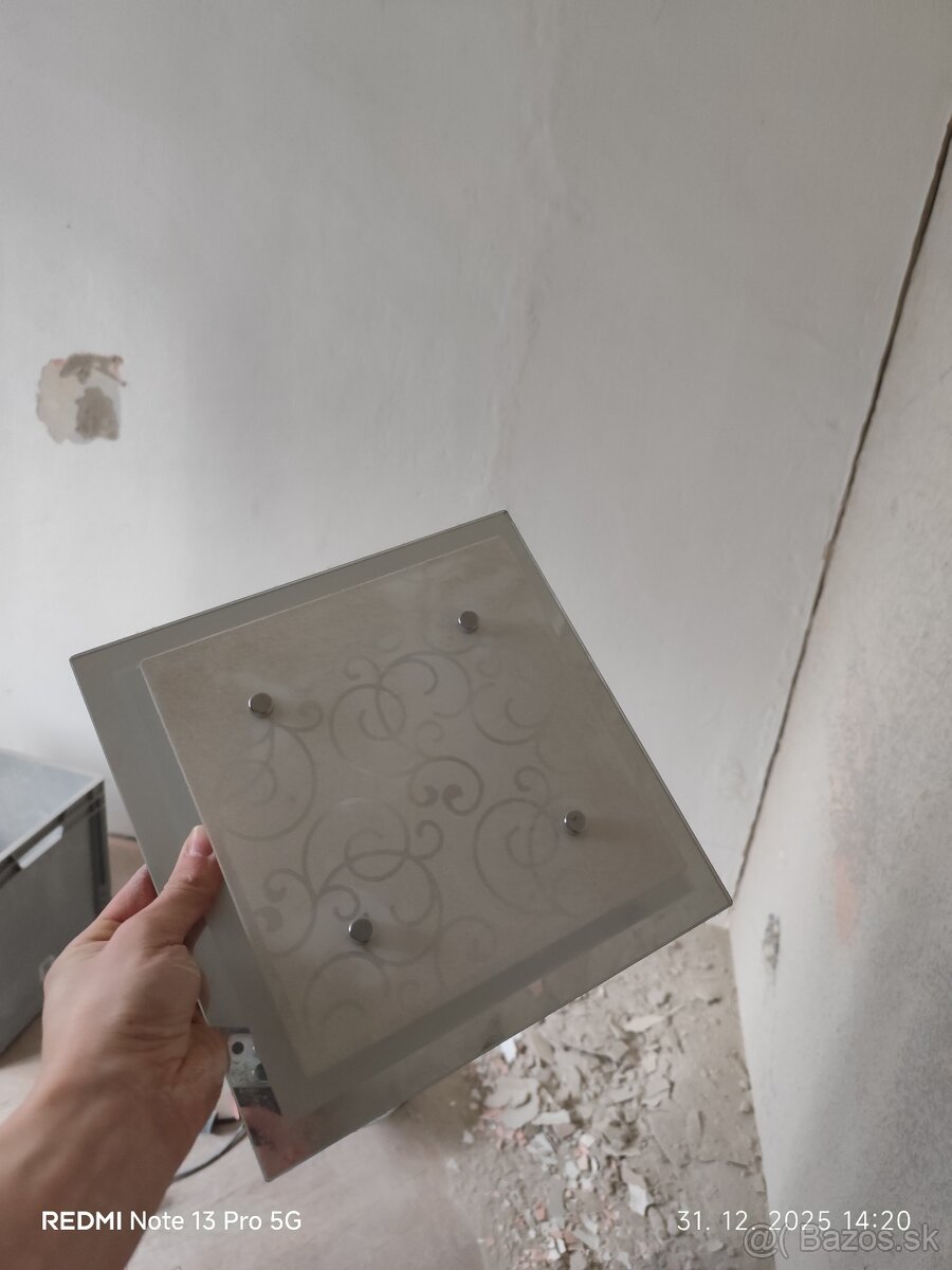 Darujem za odvoz svietidlá - 4