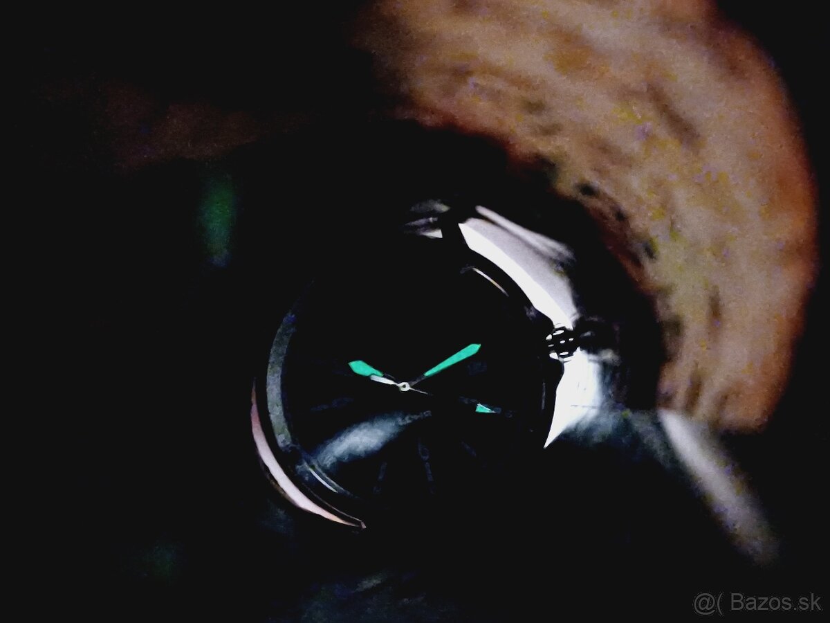 5 ks hodinky, vložene nove baterie a dobre funkčne - 4