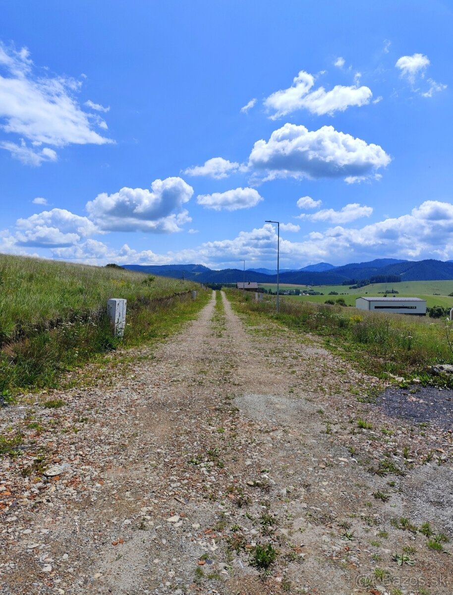 Predám stavebný pozemok Hybe-Peňažné - 4