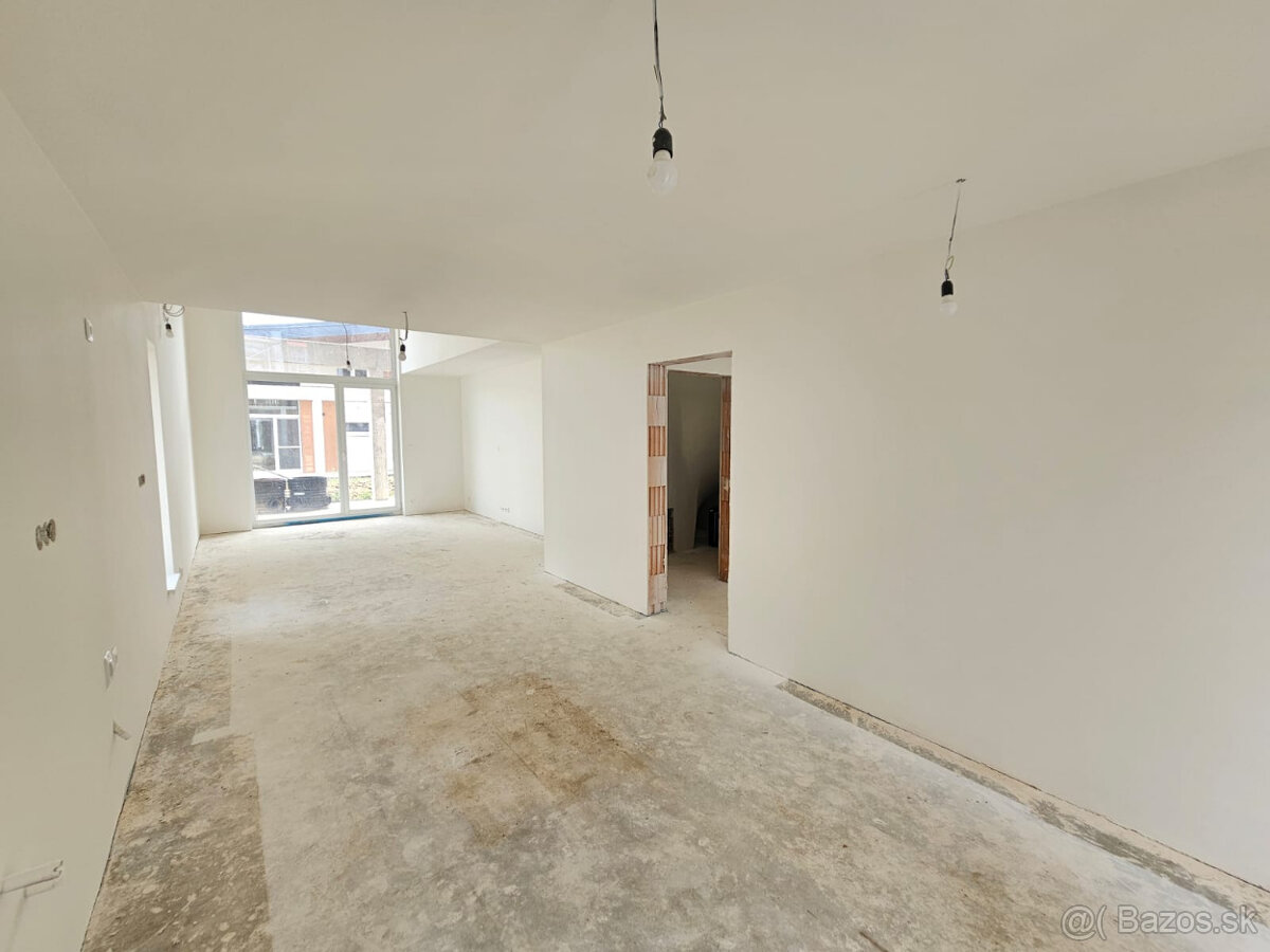 Moderná 5-izbová novostavba v blízkosti Prešova a Košíc - 4