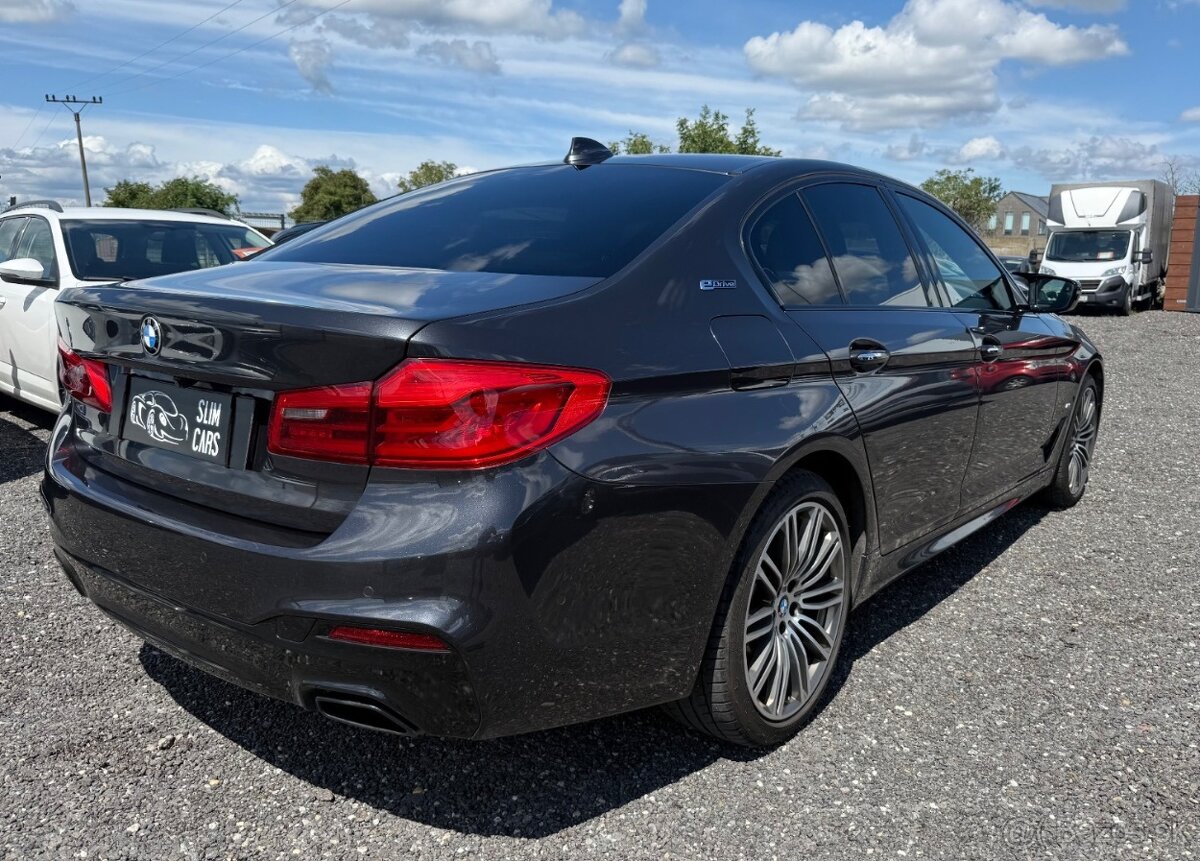 Znížená cena BMW Rad 5 530e Performance M-Packet - 4