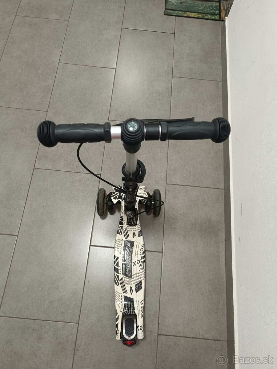 Kolobežka trojkolesova - 4