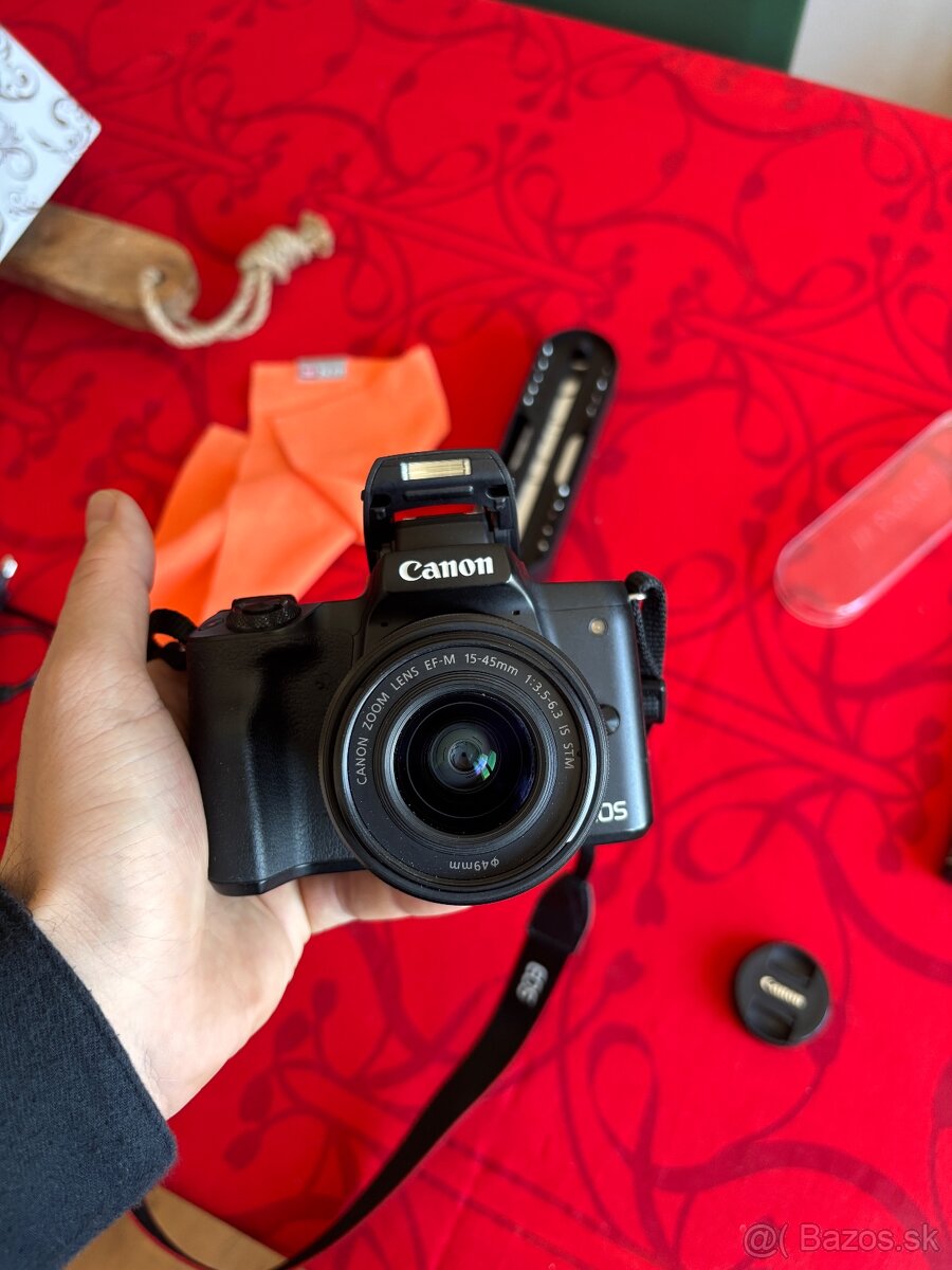 Canon EOS M50 + setový objektív 15-45mm - 4