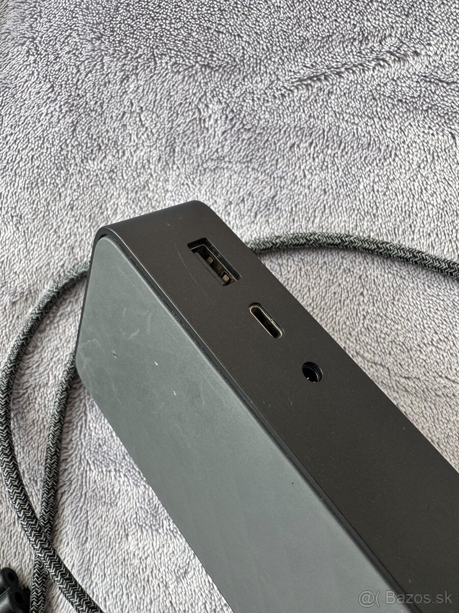 HP USB-C universal dock - 4